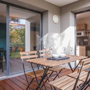 Appartement Superbe Terrasse Rdc - New Location, Bourg-en-Bresse